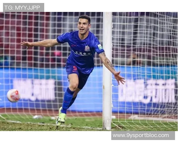 路易斯闪电进球创造申花自2020年11月以来中超最快进球纪录